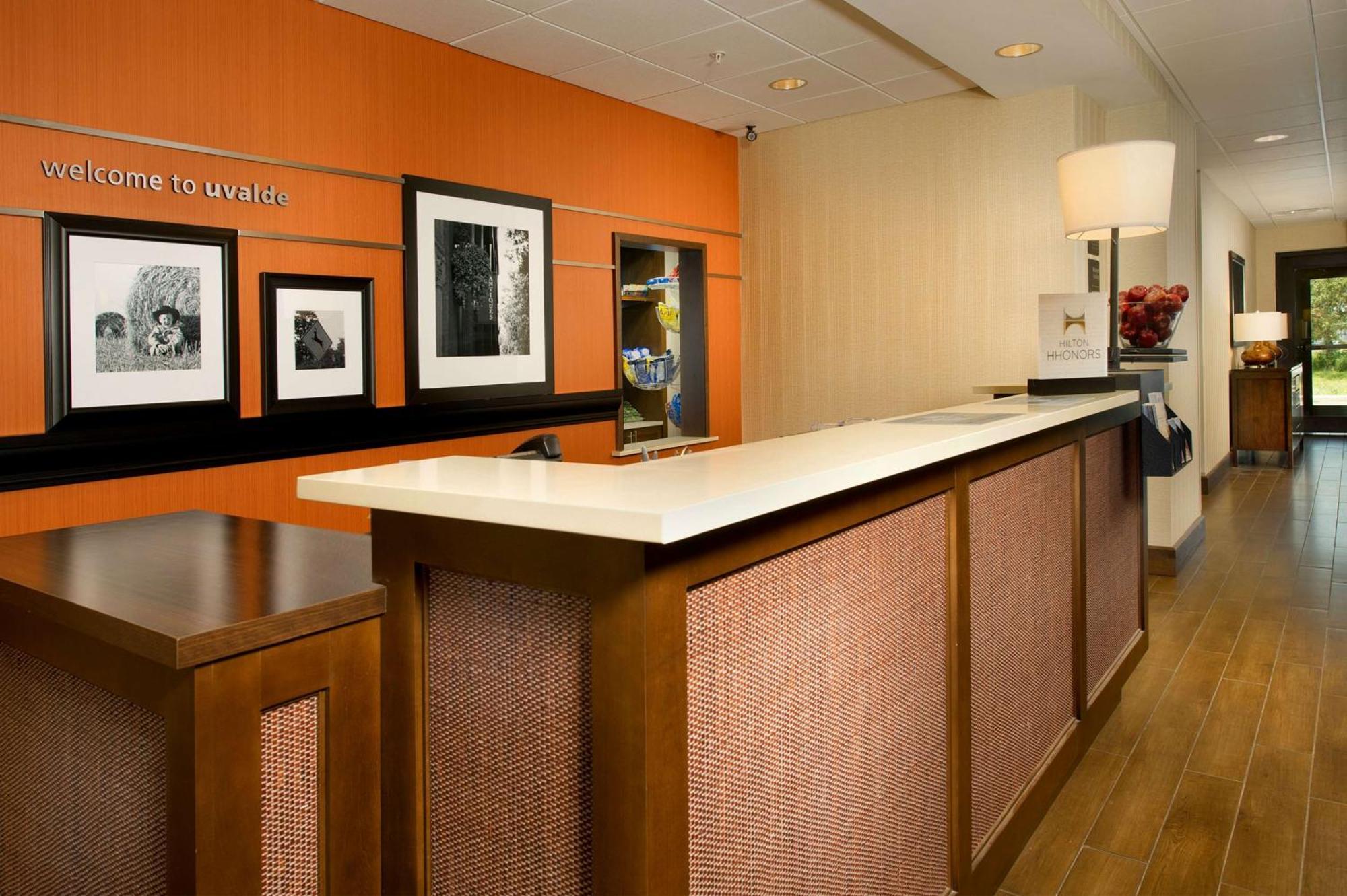 Hampton Inn Uvalde Eksteriør billede